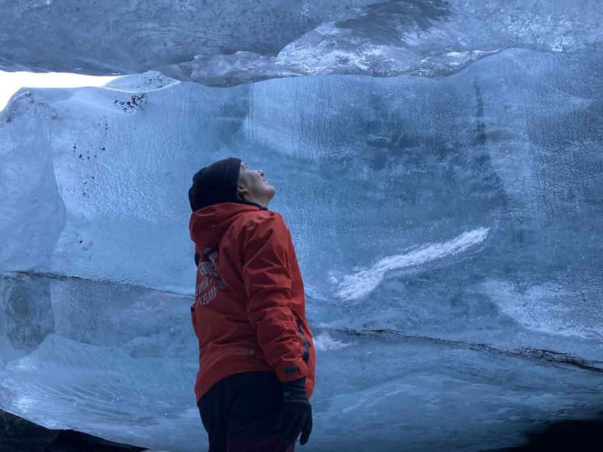 Reykjavik: Golden Circle, Glacier Truck & Ice Cave Tour - Þingvellir National Park: the UNESCO walk between continents