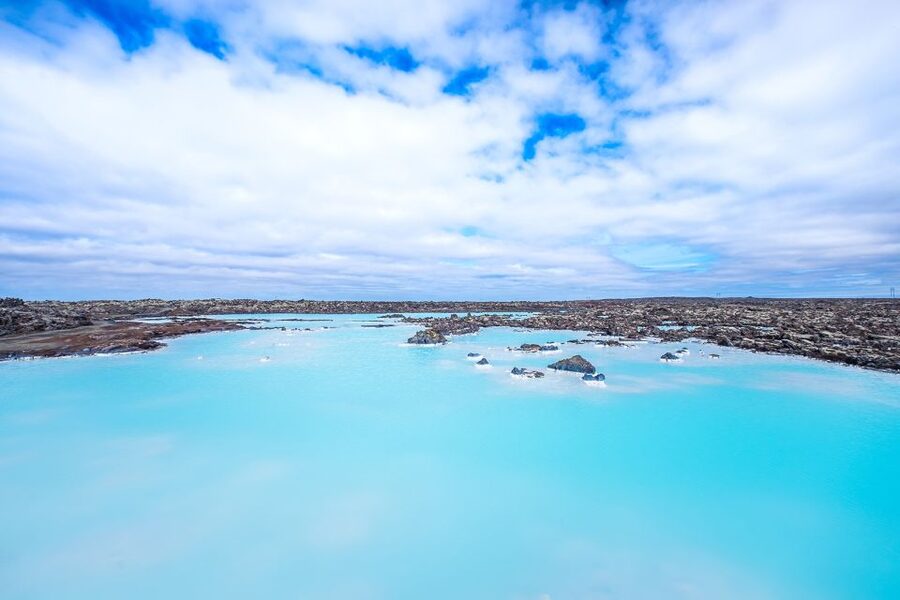 Reykjavík: Golden Circle Minibus Tour & Blue Lagoon Transfer - Key highlights worth plotting on your map