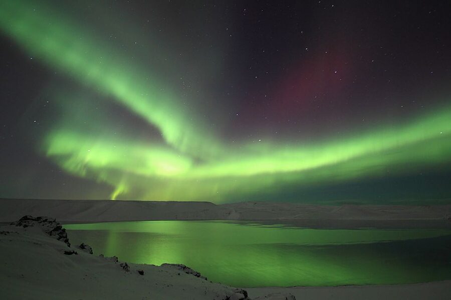 Reykjavik: Golden Circle & Northern Lights 4x4 Tour - Golden Circle plus aurora in one day: why this combo makes sense