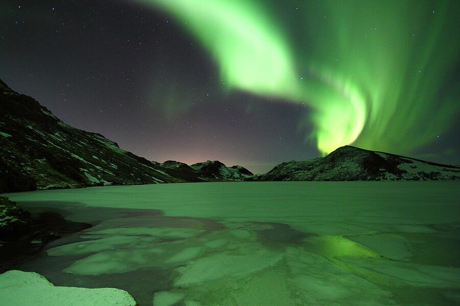 Reykjavik: Golden Circle & Northern Lights 4x4 Tour - Gullfoss Waterfall: Golden Falls and the mist that changes the view