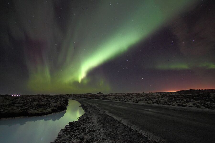 Reykjavik: Golden Circle & Northern Lights 4x4 Tour - Northern Lights chase: how you maximize your odds after dark