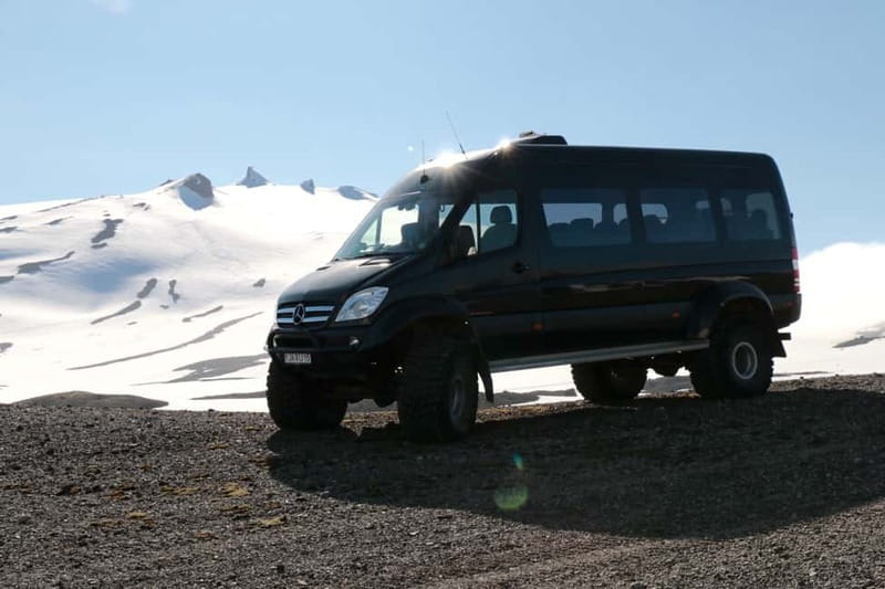 Reykjavik: Golden Circle Super Jeep and Snowmobile Tour - Haukadalur Steam to Gullfoss Mist: What the Day Feels Like in Winter