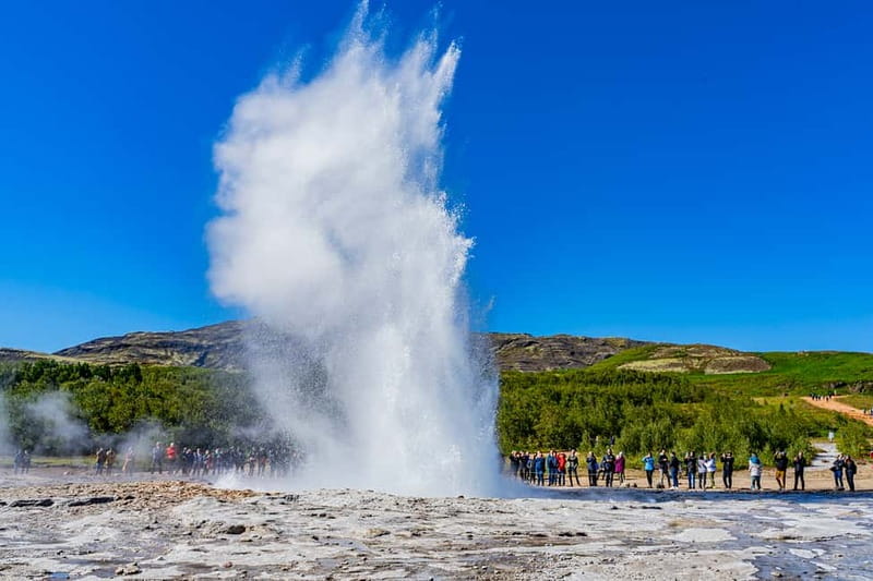 Reykjavik: Golden Circle Super Jeep and Snowmobile Tour - Langjökull Base Camp: Suit Up and Learn the Snowmobile Fast