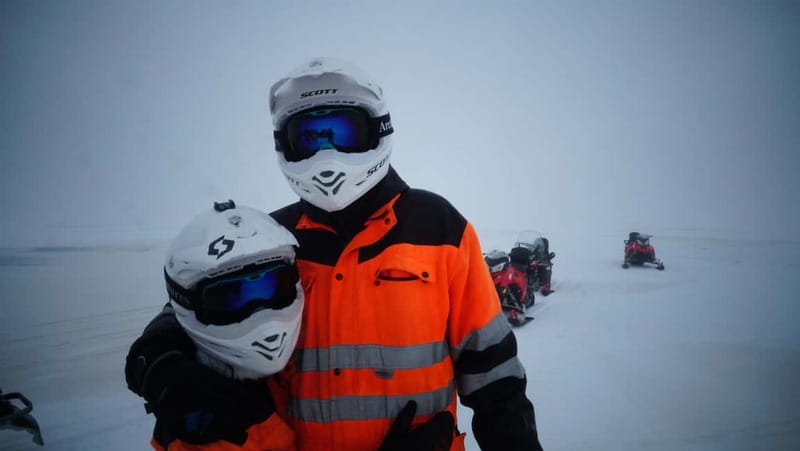 Reykjavik: Golden Circle Super Jeep and Snowmobile Tour - Getting In, Out, and Warm: Comfort and Logistics That Matter