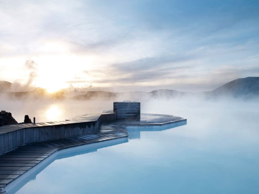 Reykjavik: Golden Circle Tour with Blue Lagoon Visit & Entry - Blue Lagoon Entry: 3 Hours of Heat, Mud Mask, and a Drink Included