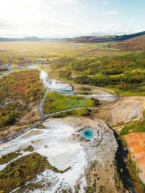 Reykjavik: Golden Circle & Waterfalls in Chinese冰岛黄金圈中文一日团 - Gullfoss: iconic waterfall time with shop and photo room