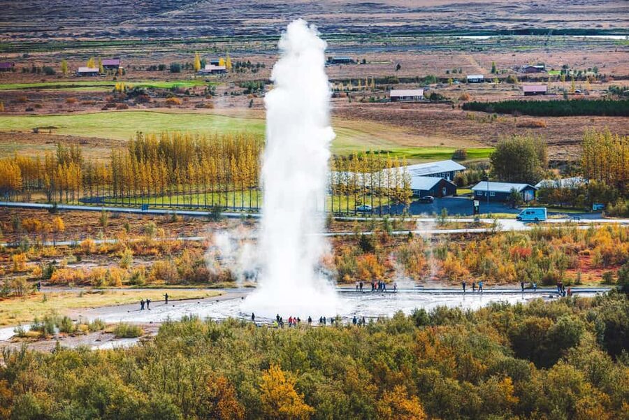 Reykjavik: Golden Circle & Waterfalls in Chinese冰岛黄金圈中文一日团 - How the 10-hour schedule really feels in the real world