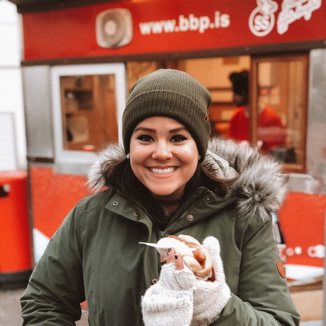 Reykjavik: Guided Foodie Walking Tour with 6 Tastings - Starting at Harpa and getting oriented fast