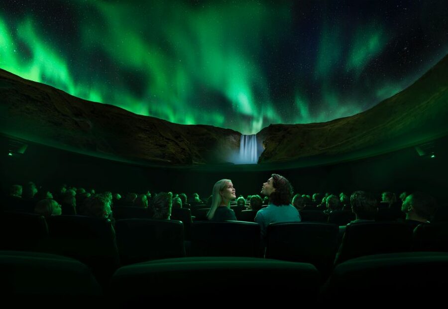 Reykjavík: Hop-On Hop-Off Bus and Perlan Museum Entry Ticket - Perlan Wonders of Iceland: why it feels worth the trip