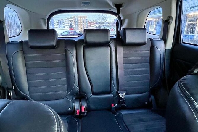 Reykjavik Iceland : Private transfer From / To KEF airport - Keflavik to Reykjavik, minus the stress