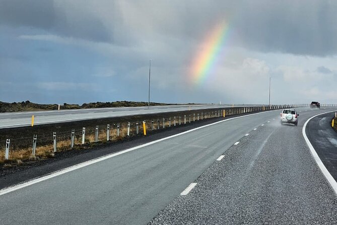 Reykjavik Iceland : Private transfer From / To KEF airport - The 45-minute ride, with sights and a flexible plan