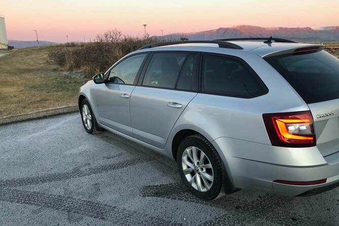 Reykjavik Iceland: Private Transfer to/from Keflavik Airport KEF - Key Highlights at a Glance