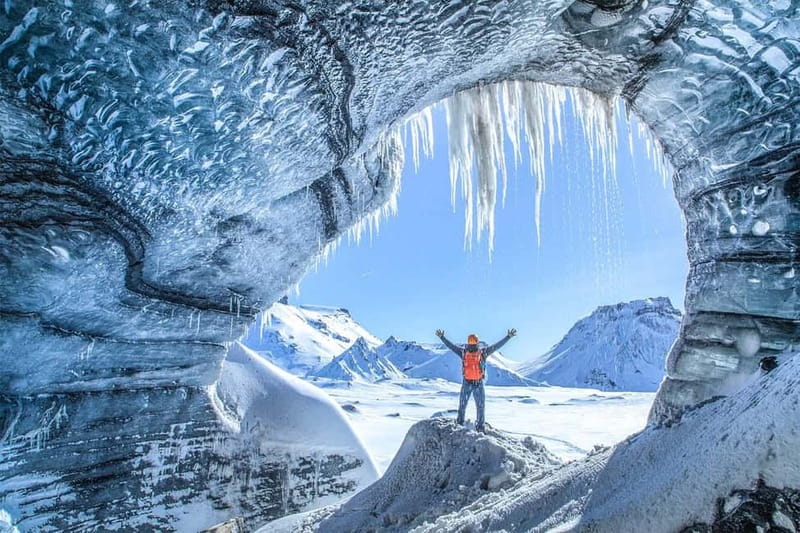Reykjavik: Katla Ice Cave & South Coast Tour - Vík and Mýrdalsjökull: where the day turns bumpy (in a good way)