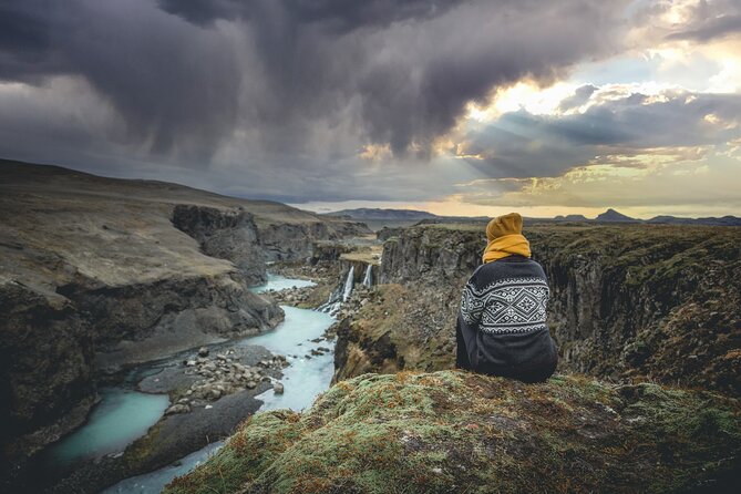 Reykjavík: Landmannalaugar & Icelandic Highlands Super Jeep Tour - Key highlights worth your time