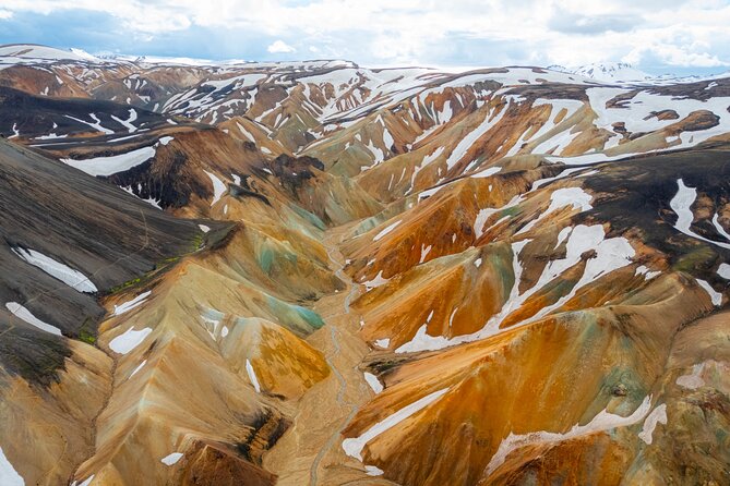 Reykjavík: Landmannalaugar & Icelandic Highlands Super Jeep Tour - First stops south of the Highlands: Hjálparfoss and Sigöldufoss