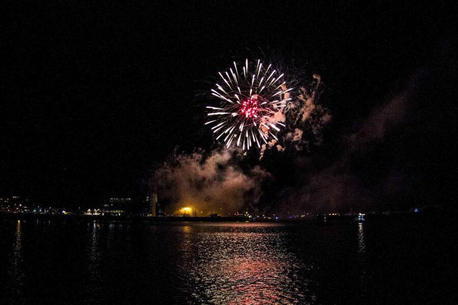 Reykjavik: New Year's Eve Fireworks Cruise - Key Highlights You Should Care About