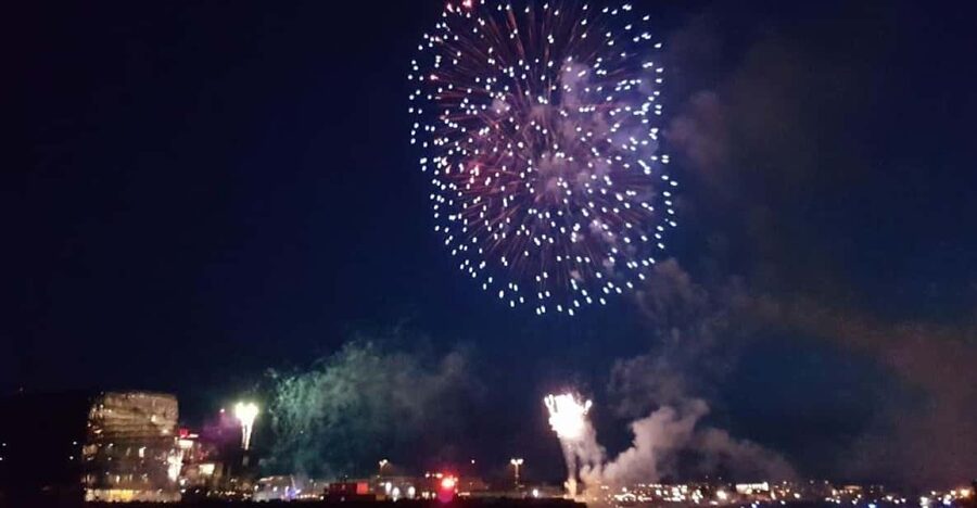 Reykjavík: New Year's Eve Northern Lights Yacht Cruise - Key highlights you will feel fast
