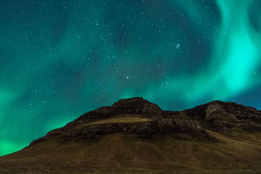 Reykjavik: Northern Lights Tour with Free Photos & Hot Cocoa - Who this tour is best for, and who might want a different plan