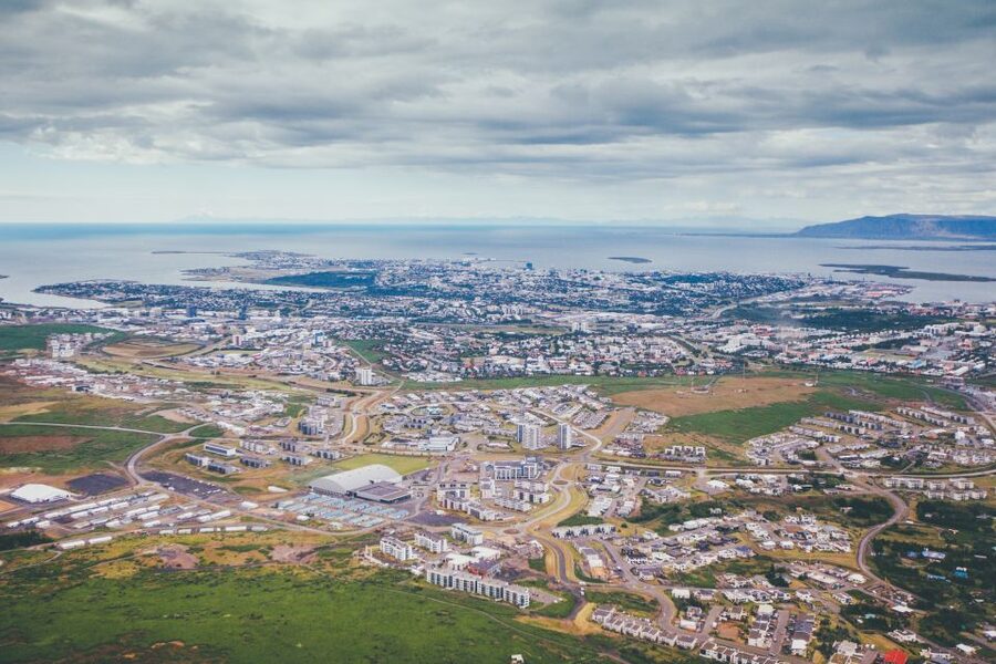 Reykjavik: Panoramic Helicopter Flight with Summit Landing - Key points before you book