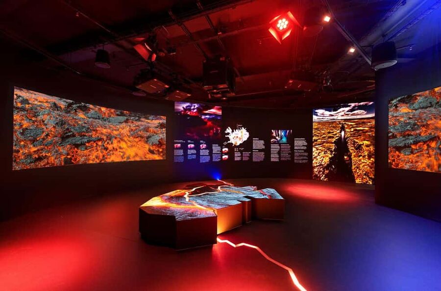 Reykjavik: Perlan - Wonders of Iceland Experience - The 360° Observation Deck and Top-Floor Café Views