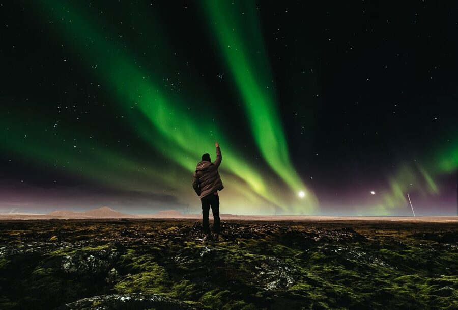 Reykjavik: Premium Northern Lights Tour with Free Photos - Stop structure, what happens during the four hours