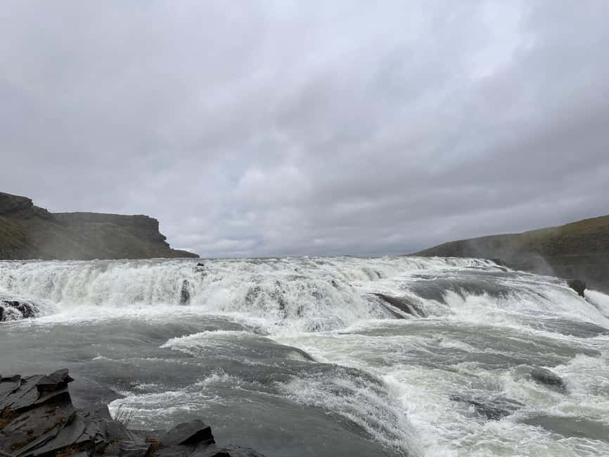 Reykjavik: PRIVATE Golden Circle tour with 5 TOP stops - Brúarfoss and Kerið volcano as smart bonus stops