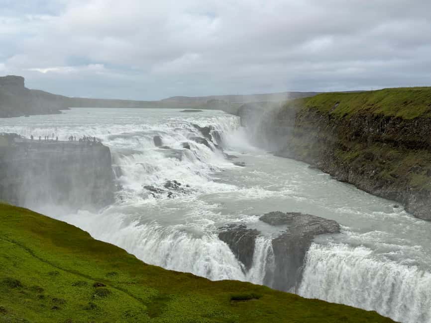 Reykjavik: PRIVATE Golden Circle tour with 5 TOP stops - Gullfoss waterfall: two descents, 32 meters of reason to stop