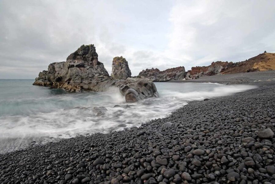 Reykjavik: Private Snaefellsnes and Kirkjufell Jeep Tour - Hidden places beyond the bus route, plus seals and whale chances
