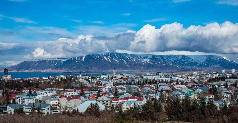 Reykjavik Private Walking Tour - Why Reykjavik Feels Like Past and Present, All on Foot
