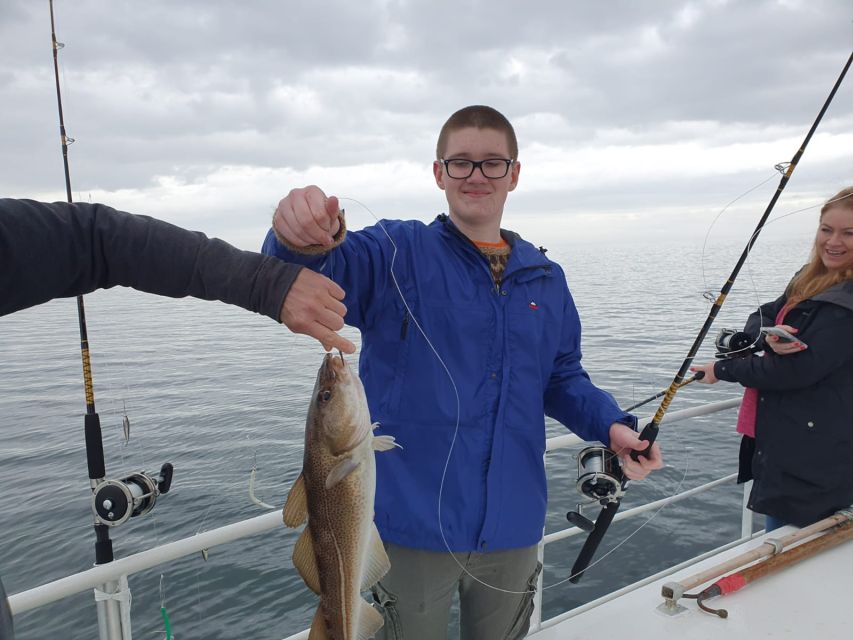 Reykjavik's Finest Catch: Guided Sea Angling Tour - When the bite slows, they work the plan