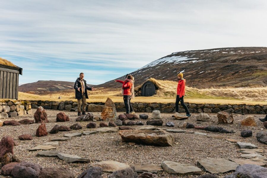 Reykjavik: Silver Circle Tour, Canyon Ride, & Thermal Baths - Logistics that matter: weather, shoes, and swim gear