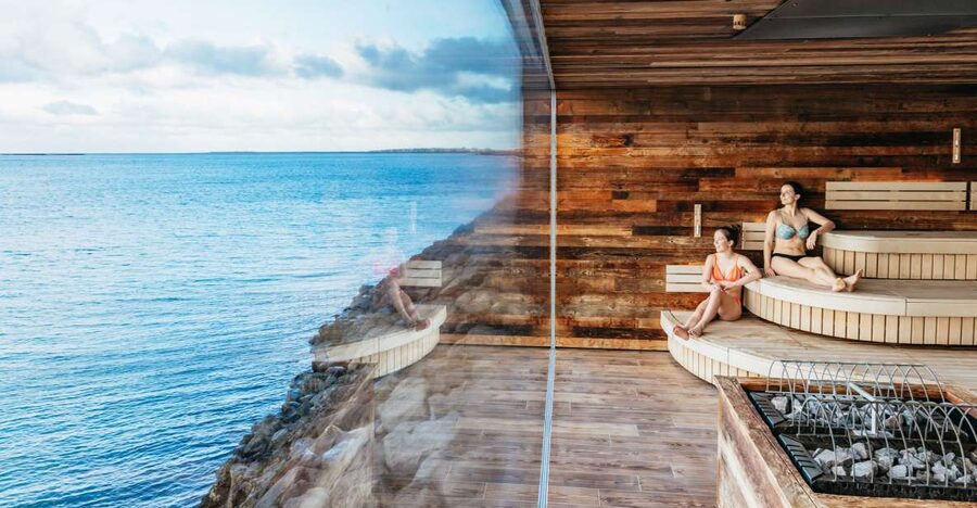Reykjavik: Sky Lagoon Admission with Transfer - Infinity-pool ocean views: the reason this spa feels special