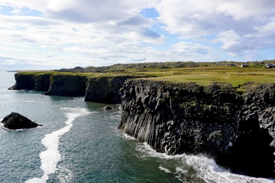 Reykjavik: Small-Group Snæfellsnes Day Trip - Djúpalónssandur black beach: birds, waves, and the lifting stones tradition