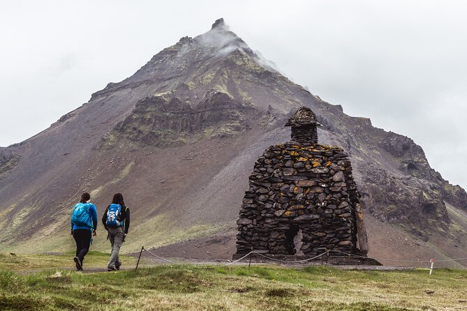 Reykjavík: Snæfellsnes & Kirkjufell Small Group Tour - Why the Snæfellsnes Peninsula works as a one-day escape
