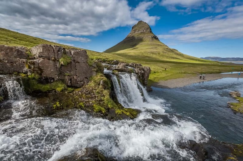 Reykjavik: Snæfellsnes & Mt. Kirkjufell Small Group Tour - Getting out of Reykjavik, then settling into coast-mode