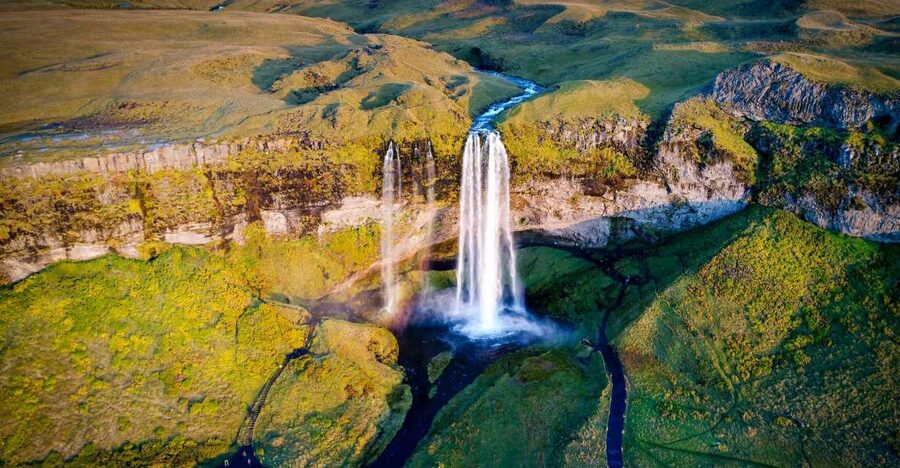 Reykjavík: South Coast Waterfalls, Black Sand & Glacier Tour - Key things that make this South Coast day work