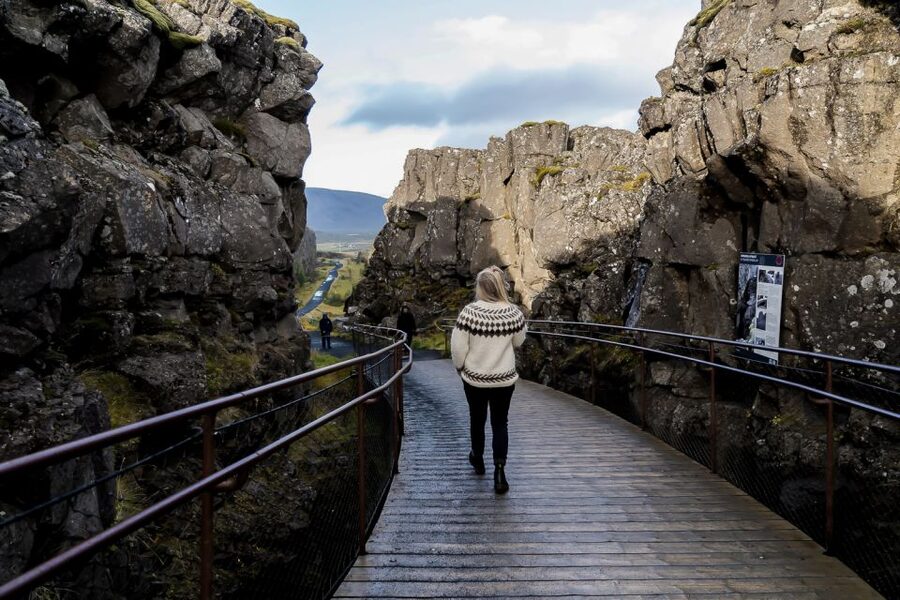 Reykjavik: The Golden Circle Full-Day Tour - What the audio app and Wi-Fi do for you (and what to pack)