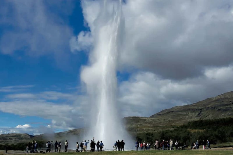 Reykjavik: The Golden Circle Full-Day Tour - Group timing, guides, and the pace you can actually handle