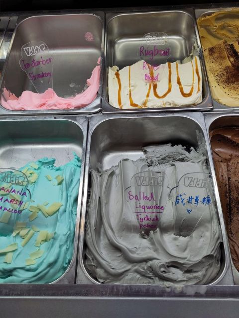 Reykjavik: The Icelandic Sweet Tooth Tour - Who the guide makes it worth it: stories, humor, and Q&A time