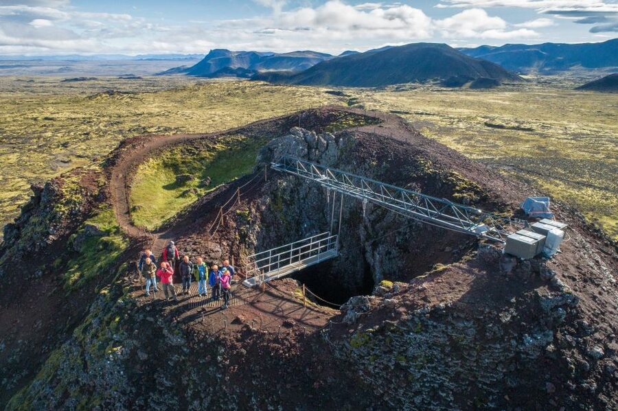 Reykjavik: Thrihnukagigur Volcano Guided Hiking Day Trip - Who this is for, and who should skip it