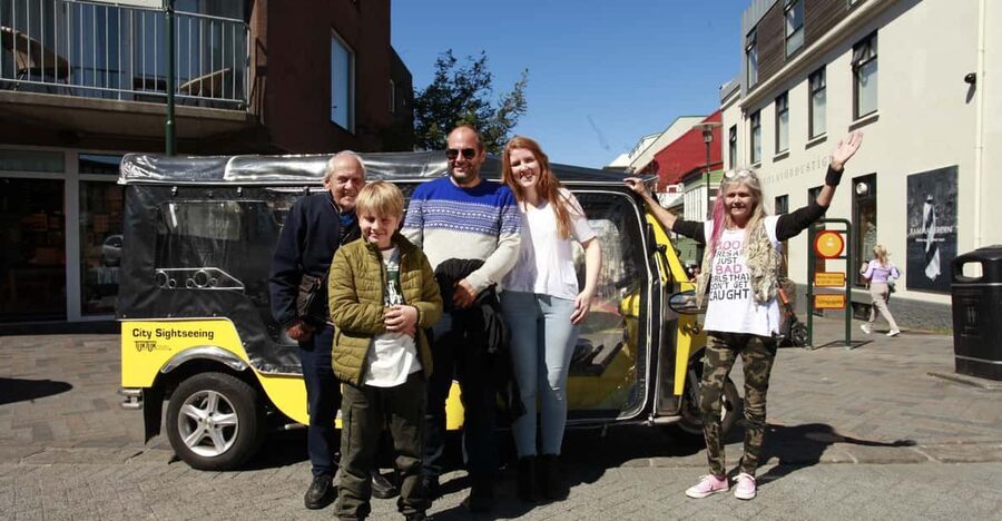 Reykjavík Tuk Tuk Tour - The 60-minute flow, with just enough time to get off and look
