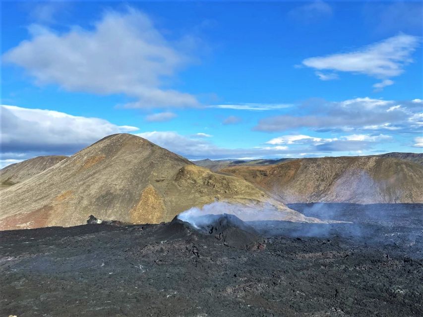 Reykjavík: Volcano Eruption Site and Reykjanes Hiking Tour - Reykjanes Peninsula: why this eruption route feels special from Reykjavík