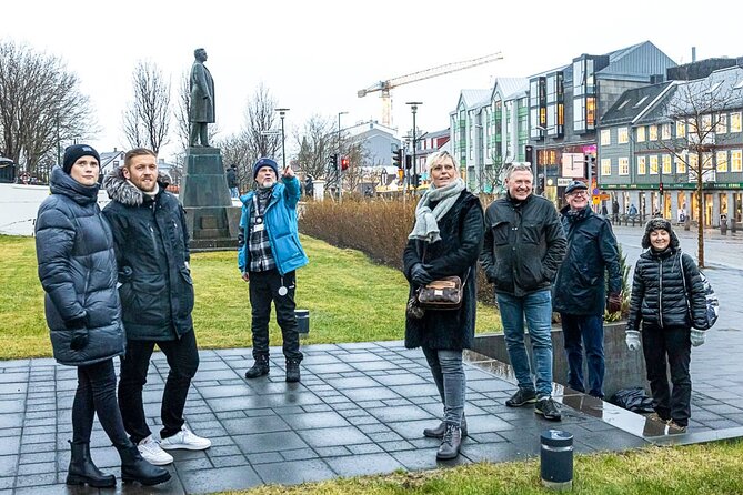 Reykjavik Walking Tour - Walk with a Viking - Alþingi and Kirkjugarðurinn Suðurgötu: democracy and memory in walking distance