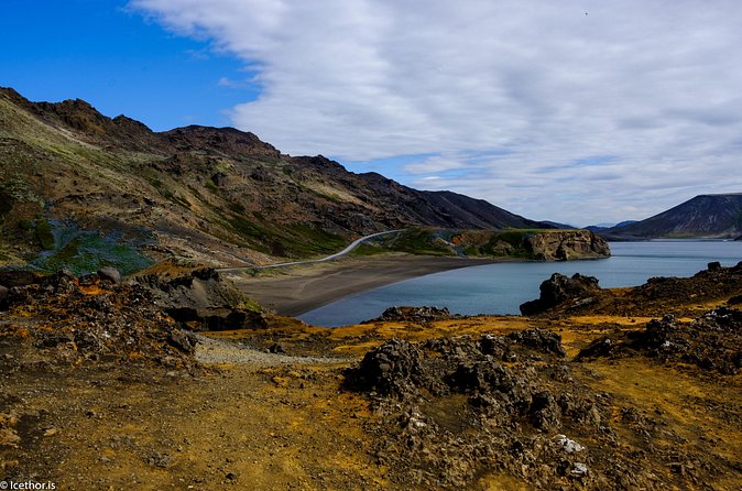 Secret pearls around Reykjavik with Airport and Reykjavik pickup - Price and value for a private group up to 4