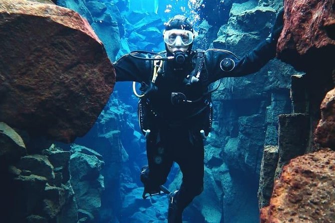 Silfra: Diving Between Tectonic Plates and Pick Up from Reykjavik - Reykjavik pickup and the “only three of us” advantage