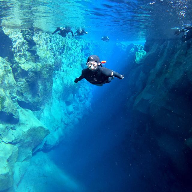 Silfra: Leidarendi Lava Caving & Snorkeling Tour with Photos - What you need to bring, and what the tour expects from you