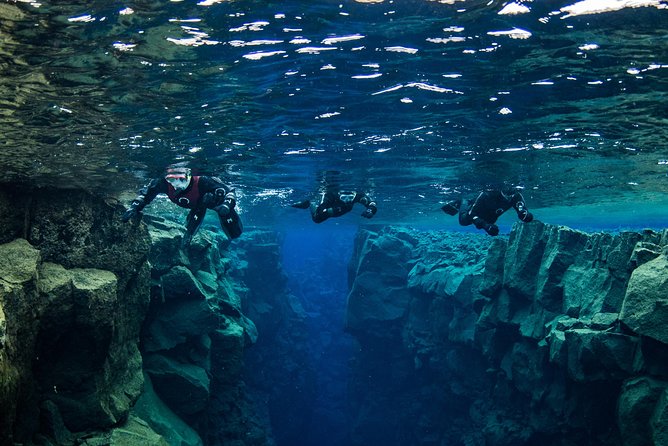 Silfra: Snorkeling Between Tectonic Plates Pick Up from Reykjavik - Beyond the Water: Hot Chocolate, Cookies, and Decompression