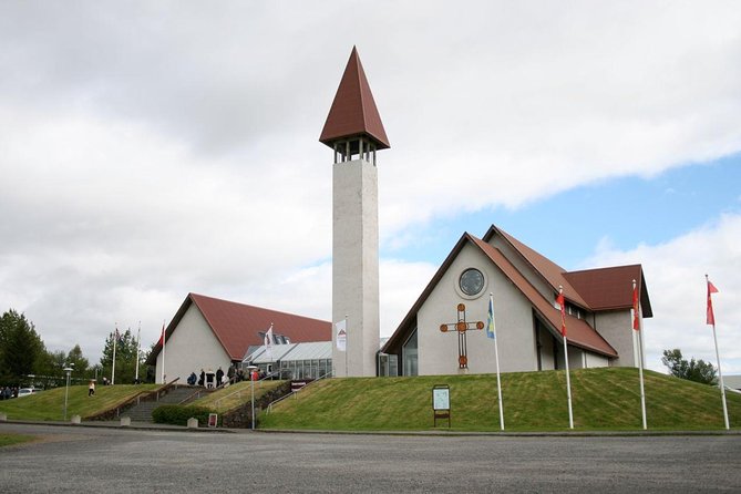 Silver Circle & West Iceland. Private Day Tour - The 7 to 8 hour plan, starting with Reykjavik hotel pickup