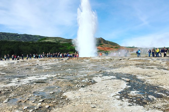 Small-group Golden Circle Classic Tour from Reykjavik - Stop 3: Geysir geothermal walk, Strokkur eruptions, and lunch on your own