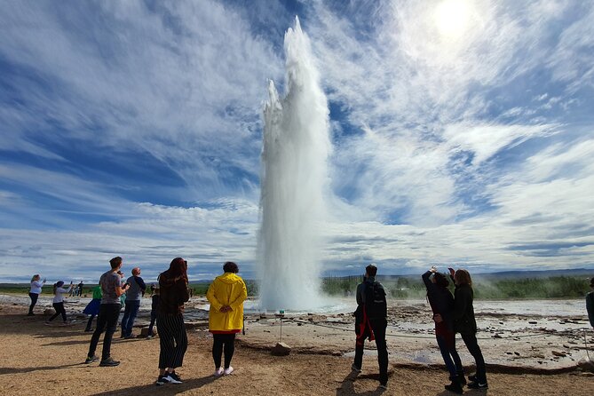 Small-Group Golden Circle, Hvammsvík Spa with Ticket & Crater - Reykjavik pickup at 8:30 to 9:00, then the day starts moving